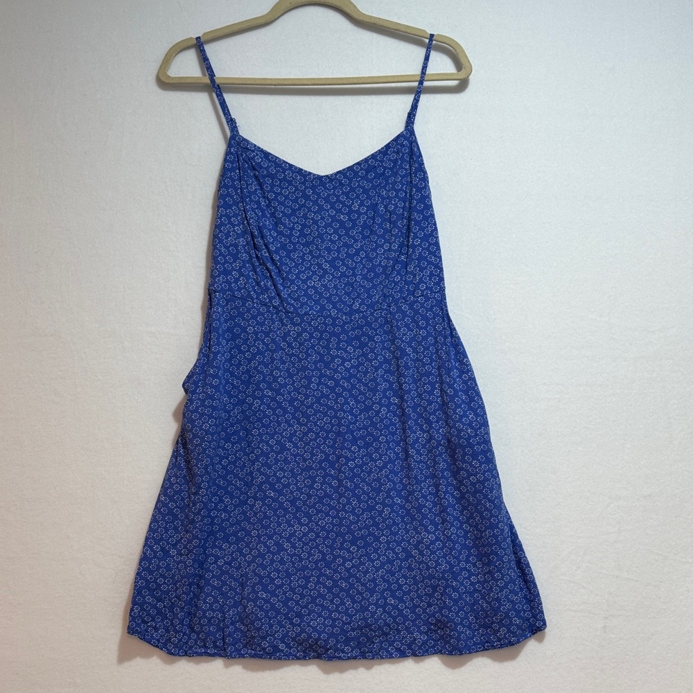 Women’s Blue Spaghetti Strap Dress, XL, pockets, gathered upper back, flowers